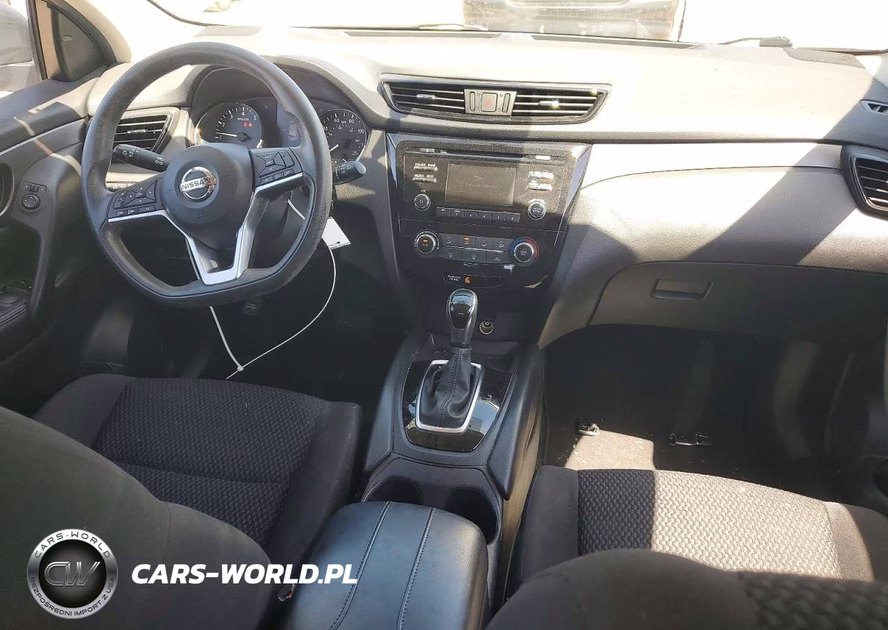 2018 Nissan Rogue Sport S VIN:JN1BJ1CR5JW255850 - 8