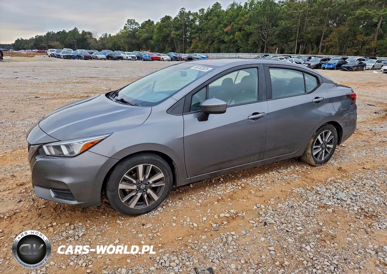 2020 Nissan Versa Sv