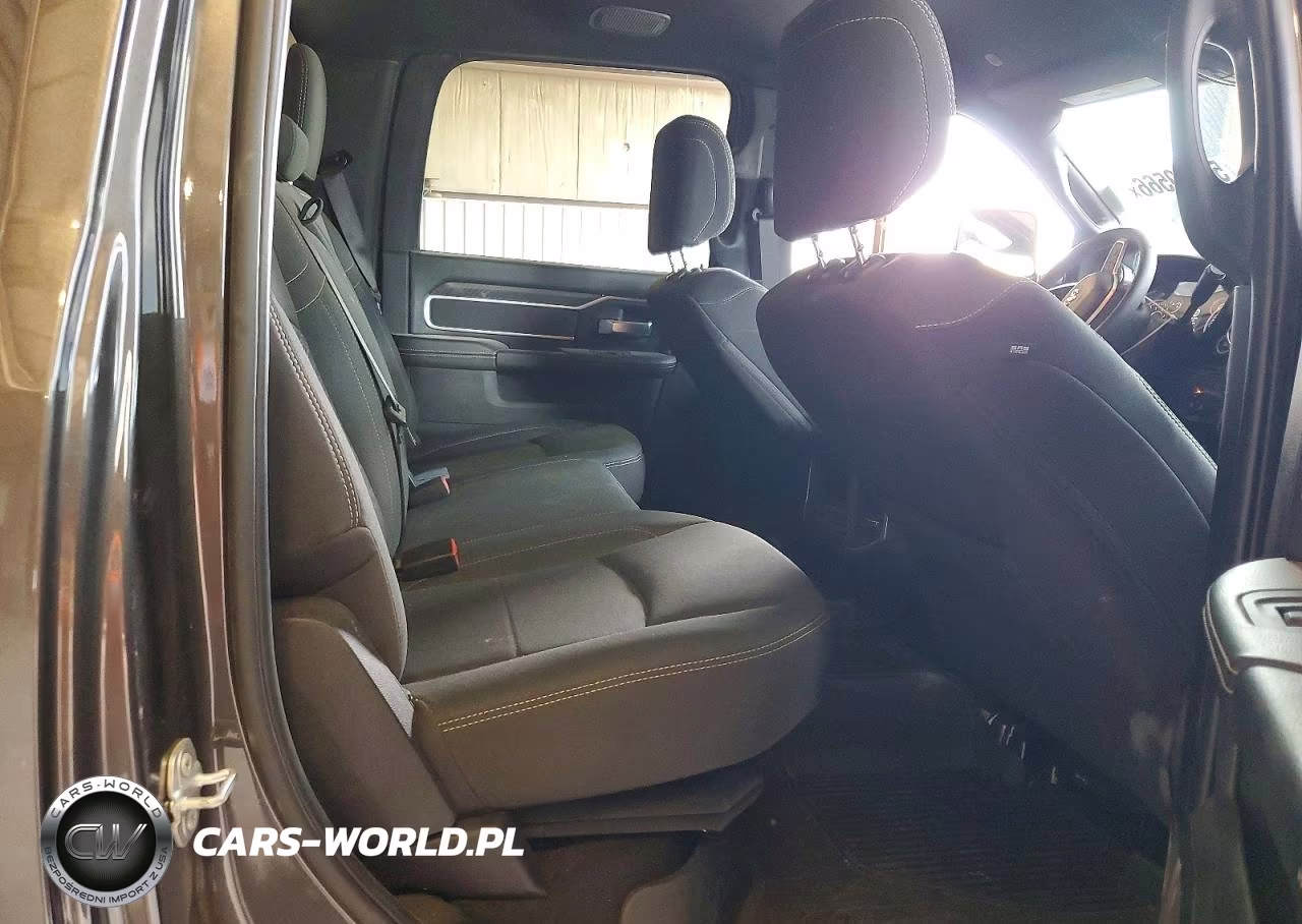 2025 Ram 2500 Big Horn VIN:3C63R5DL2SG560242 - 10