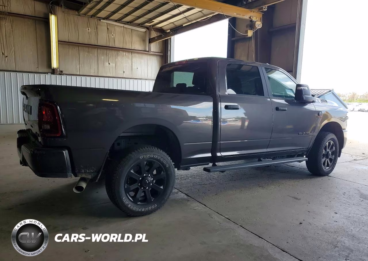 2025 Ram 2500 Big Horn VIN:3C63R5DL2SG560242 - 3