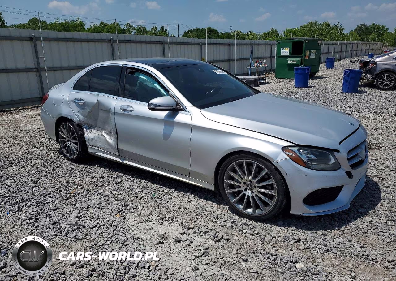 2017 Mercedes-Benz C 300 VIN:55SWF4JB6HU212588 - 4
