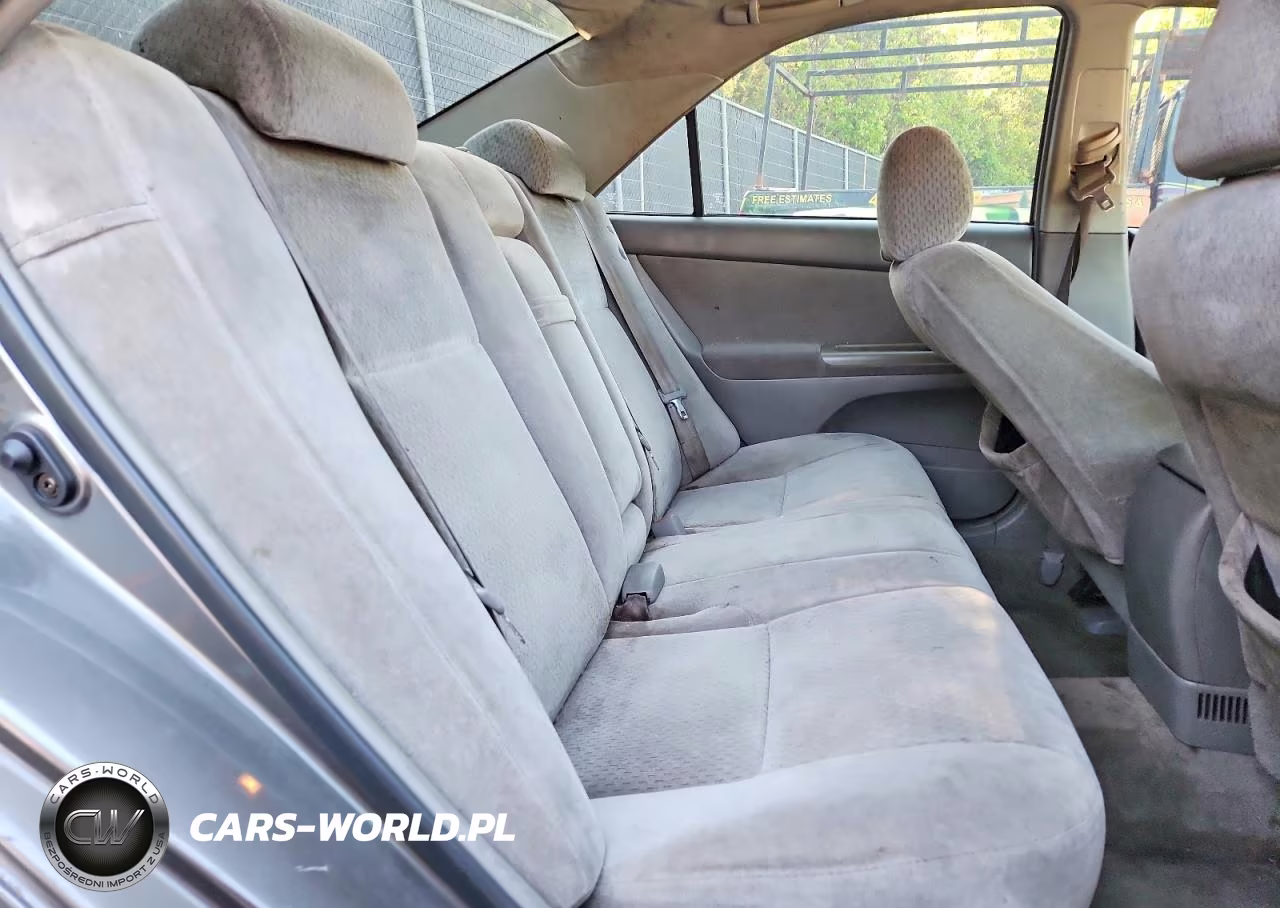2004 Toyota Camry Le VIN:4T1BE32K24U895527 - 10