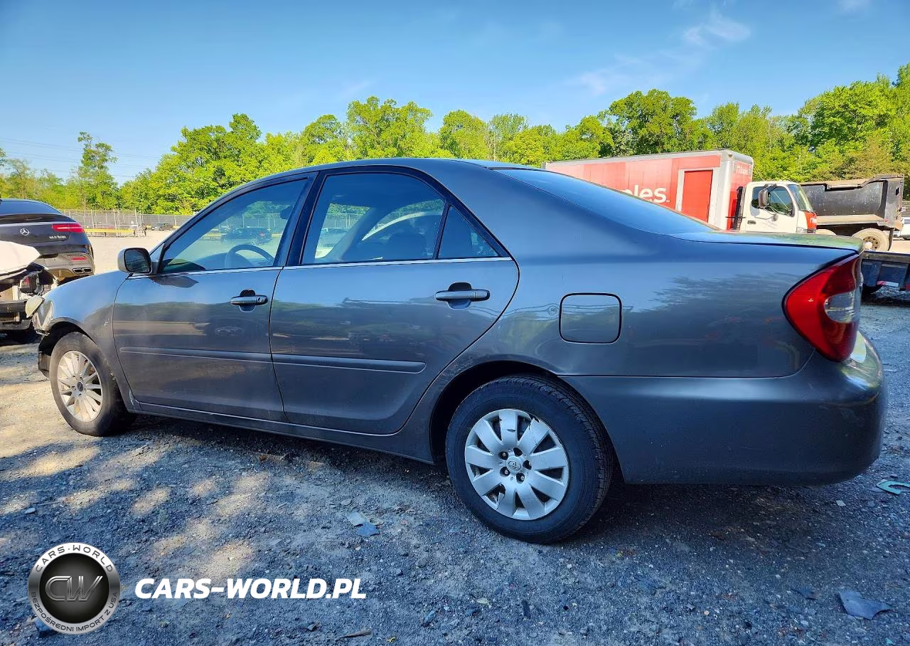 2004 Toyota Camry Le VIN:4T1BE32K24U895527 - 2