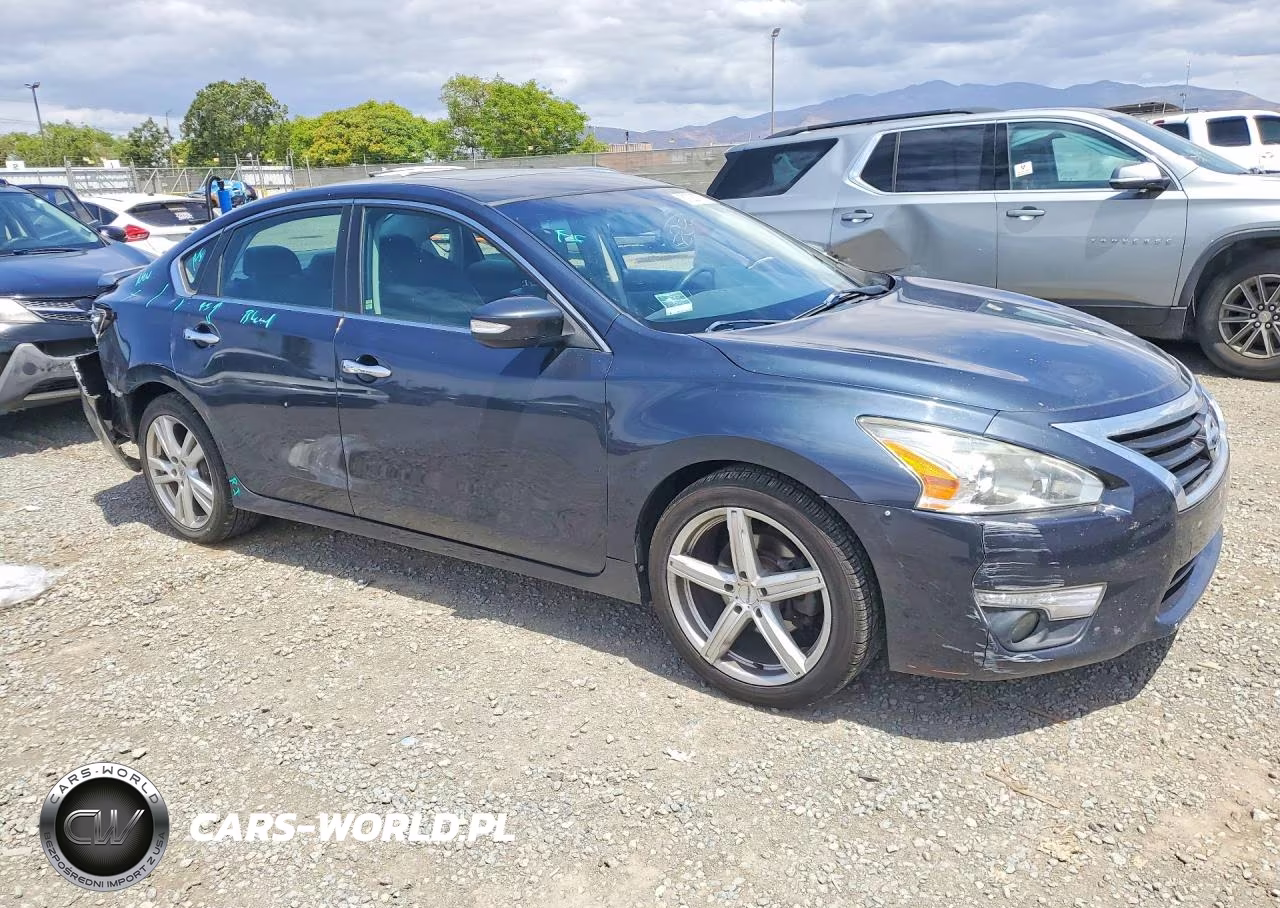 2014 Nissan Altima 3.5 S VIN:1N4BL3APXEC115598 - 4