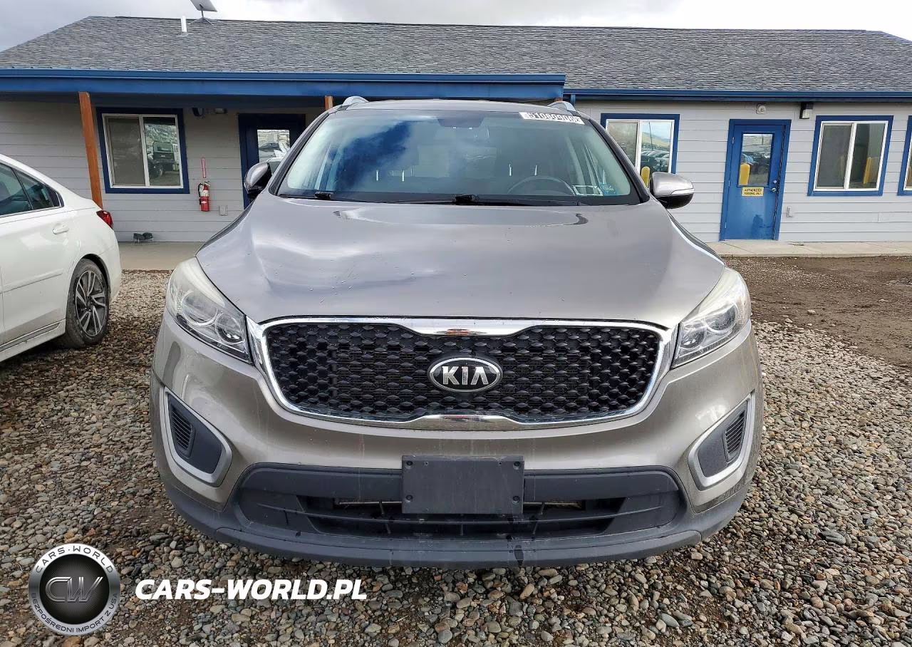 2016 Kia Sorento Lx VIN:5XYPGDA37GG026626 - 5
