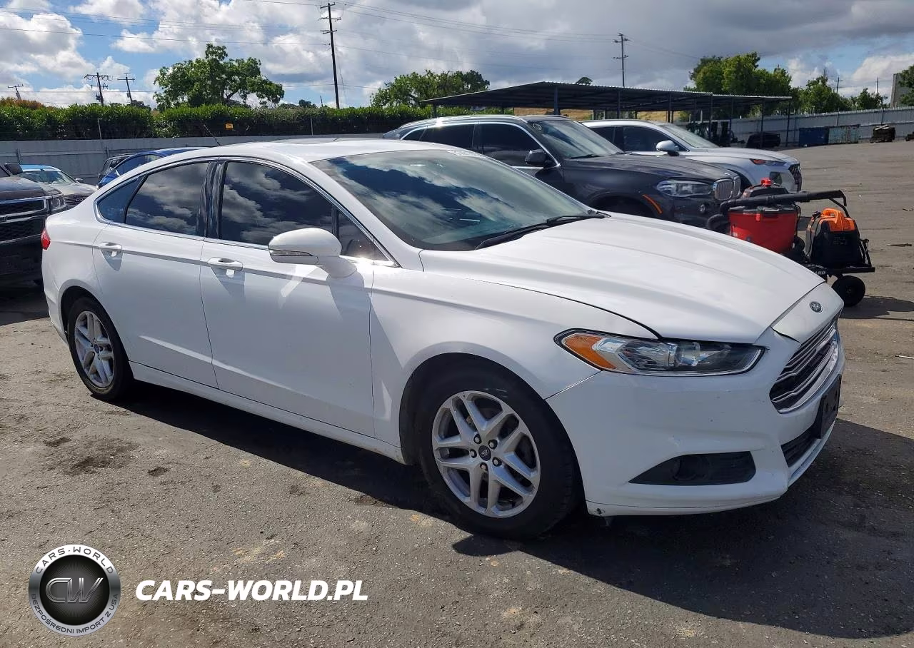 2014 Ford Fusion Se VIN:3FA6P0HD9ER212793 - 4