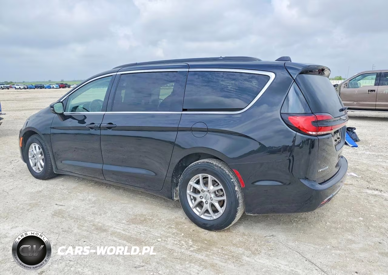 2022 Chrysler Pacifica Touring L VIN:2C4RC1BG3NR196916 - 2