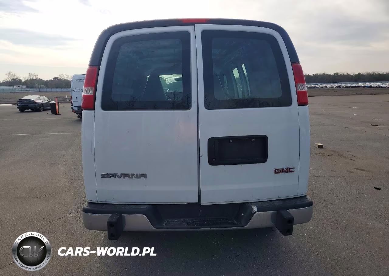 2017 GMC Savana G2500 VIN:1GTW7AFF4H1906827 - 6