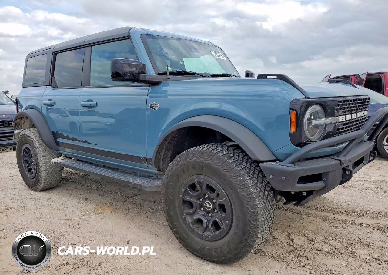 2021 Ford Bronco Base VIN:1FMEE5DP4MLA63372 - 4
