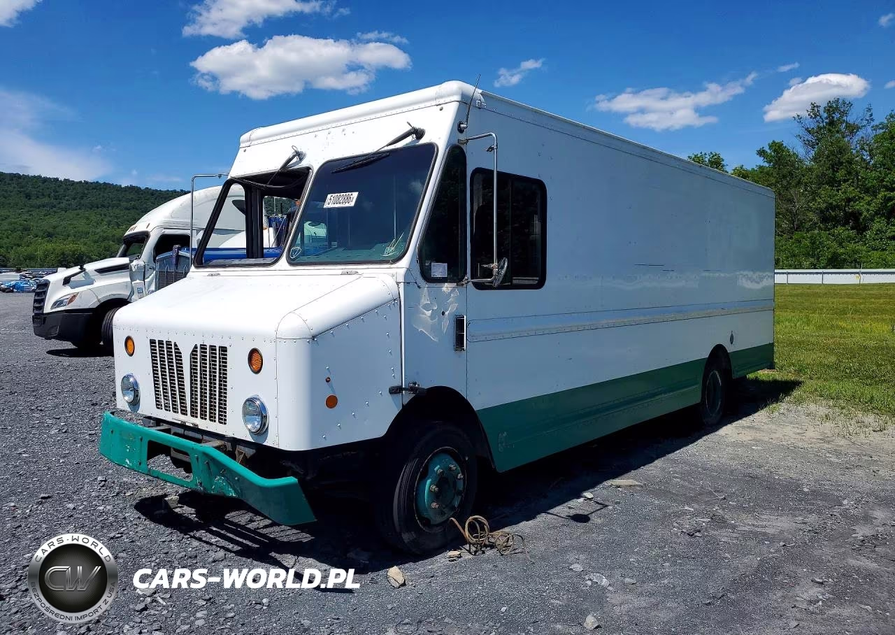 2011 Workhorse W62 Delivery Truck – zdjęcie 1 z 12