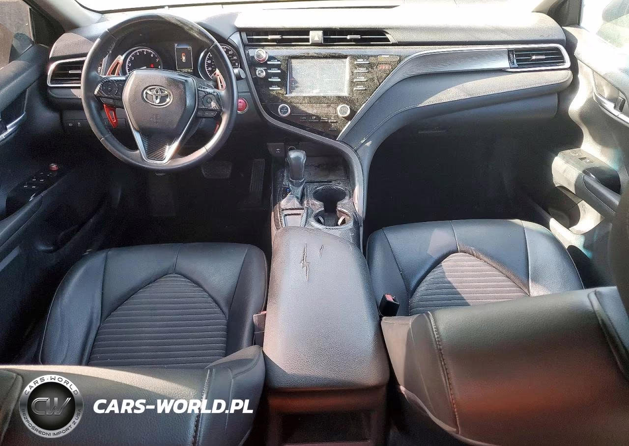 2018 Toyota Camry Se VIN:4T1B11HK4JU518913 - 8