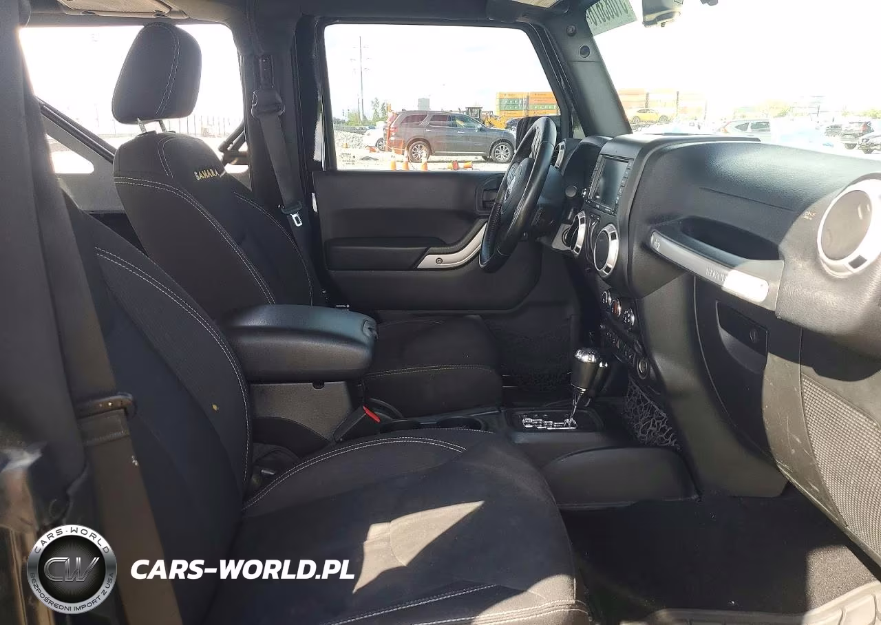 2015 Jeep Wrangler Sahara VIN:1C4GJWBG6FL773247 - 11