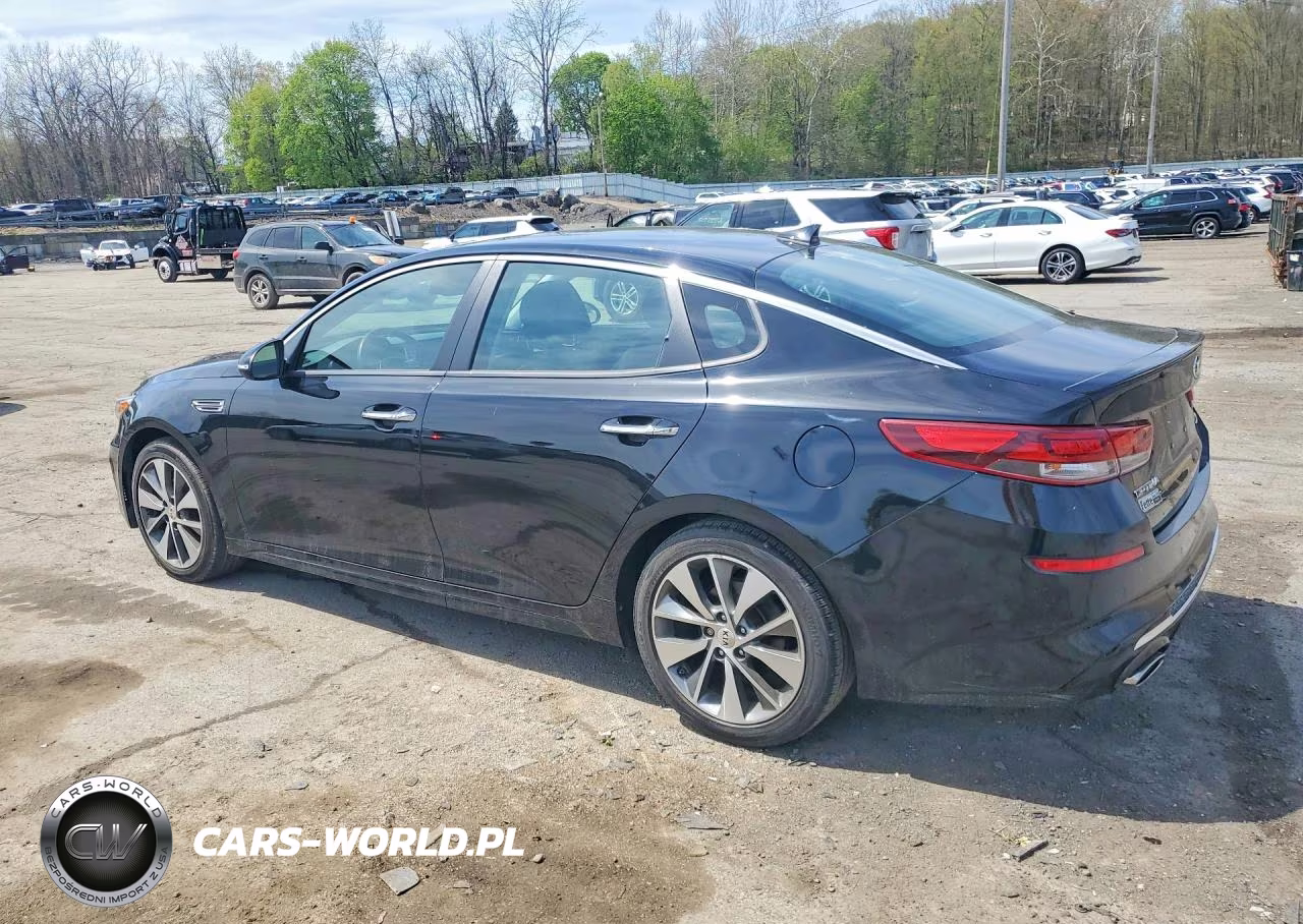 2019 Kia Optima S VIN:5XXGT4L3XKG285276 - 2