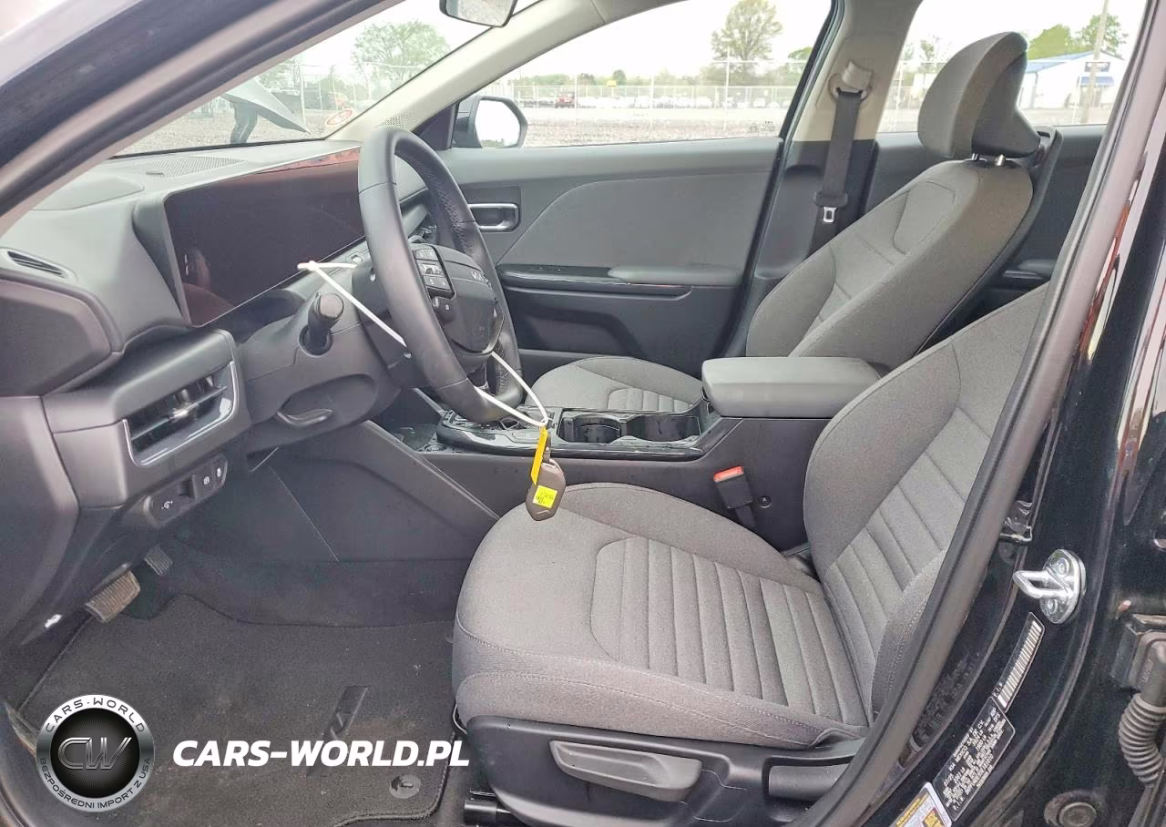 2025 Kia K4 Ex VIN:3KPFU4DE9SE181010 - 7