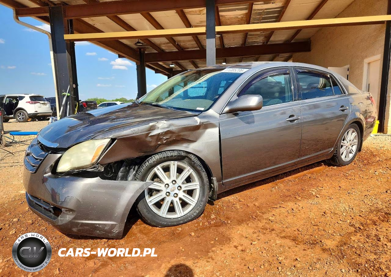 2005 Toyota Avalon Limited
