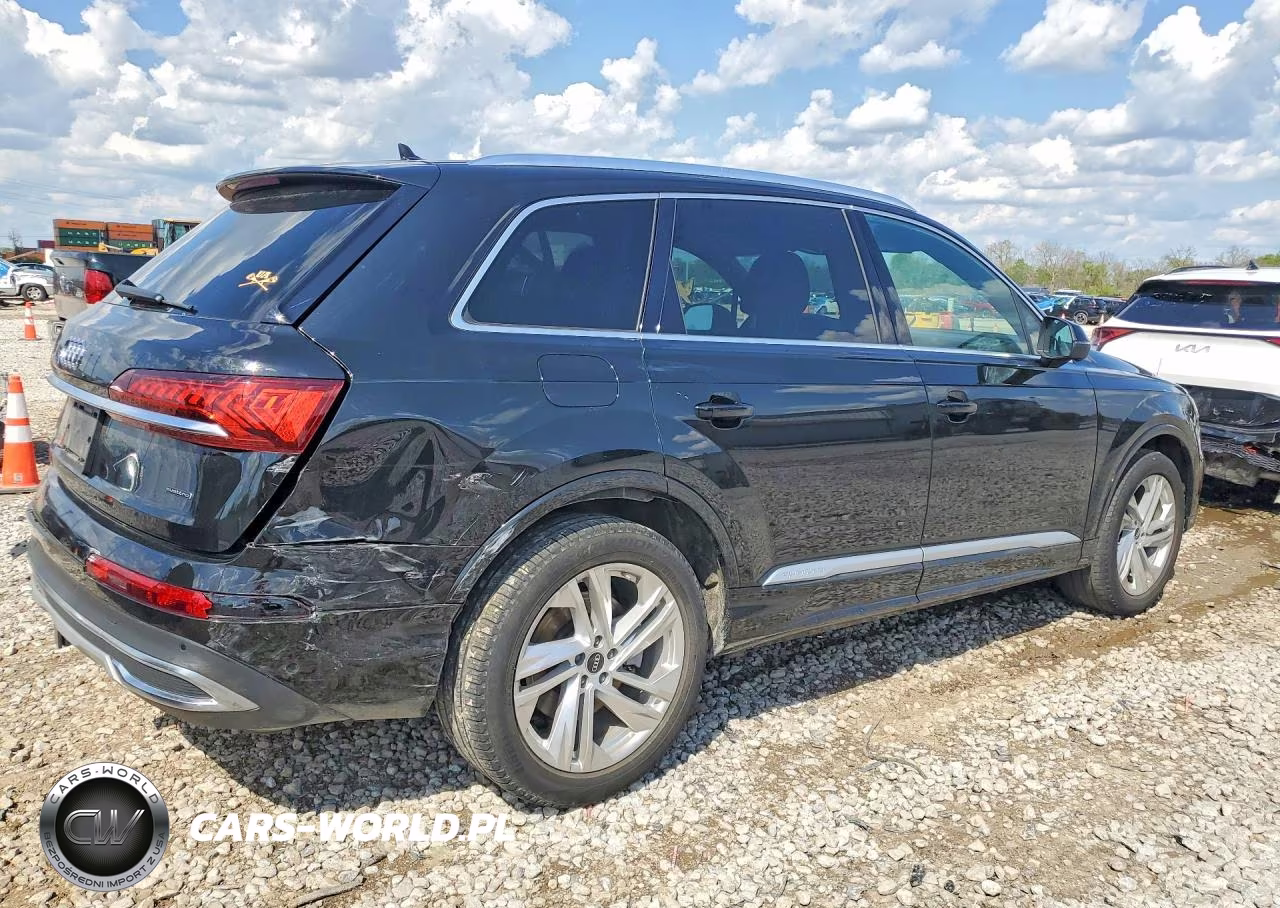 2022 Audi Q7 Premium VIN:WA1AXBF77ND002452 - 3
