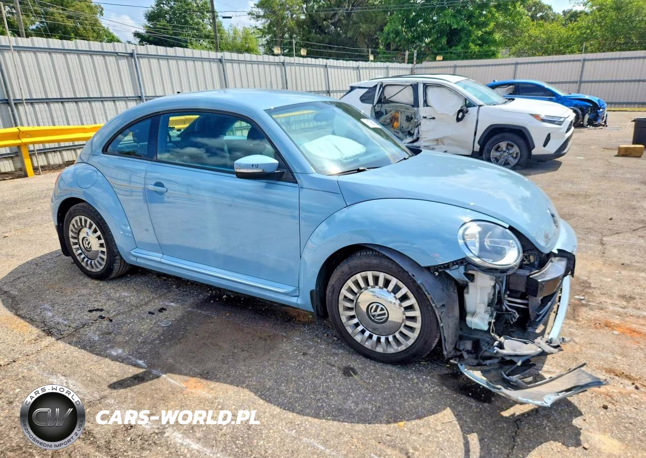 2015 Volkswagen Beetle 1.8T VIN:3VWJ07AT1FM601278 - 4