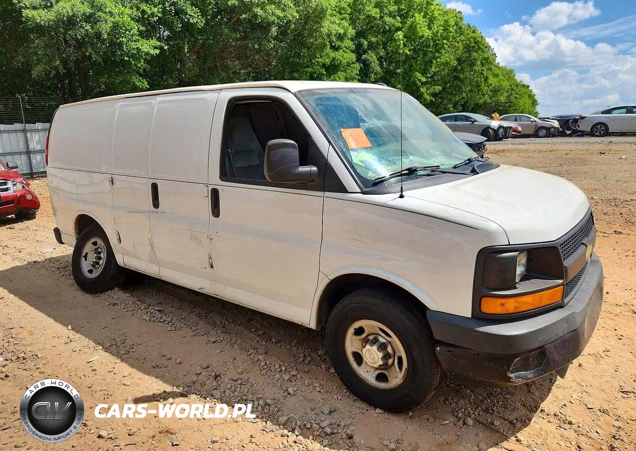 2015 Chevrolet Express G2500