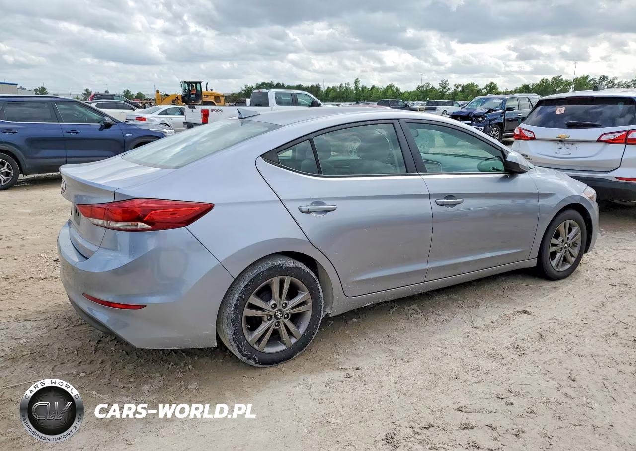 2017 Hyundai Elantra Se VIN:5NPD84LF8HH040360 - 3