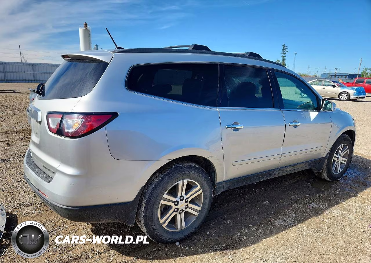 2015 Chevrolet Traverse Lt VIN:1GNKVHKD7FJ310780 - 3