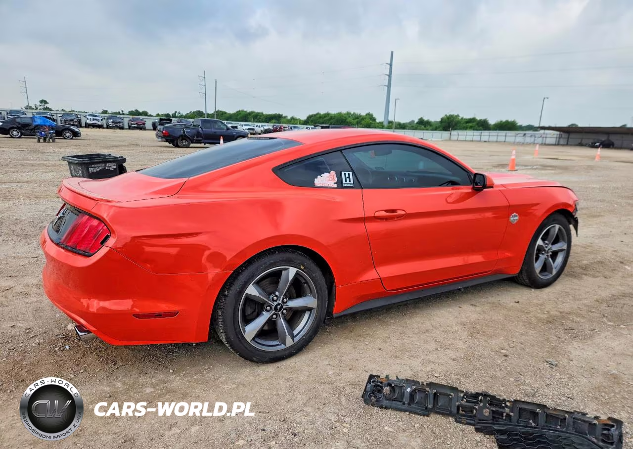 2016 Ford Mustang 2 Door Coupe VIN:1FA6P8AM3G5237462 - 3