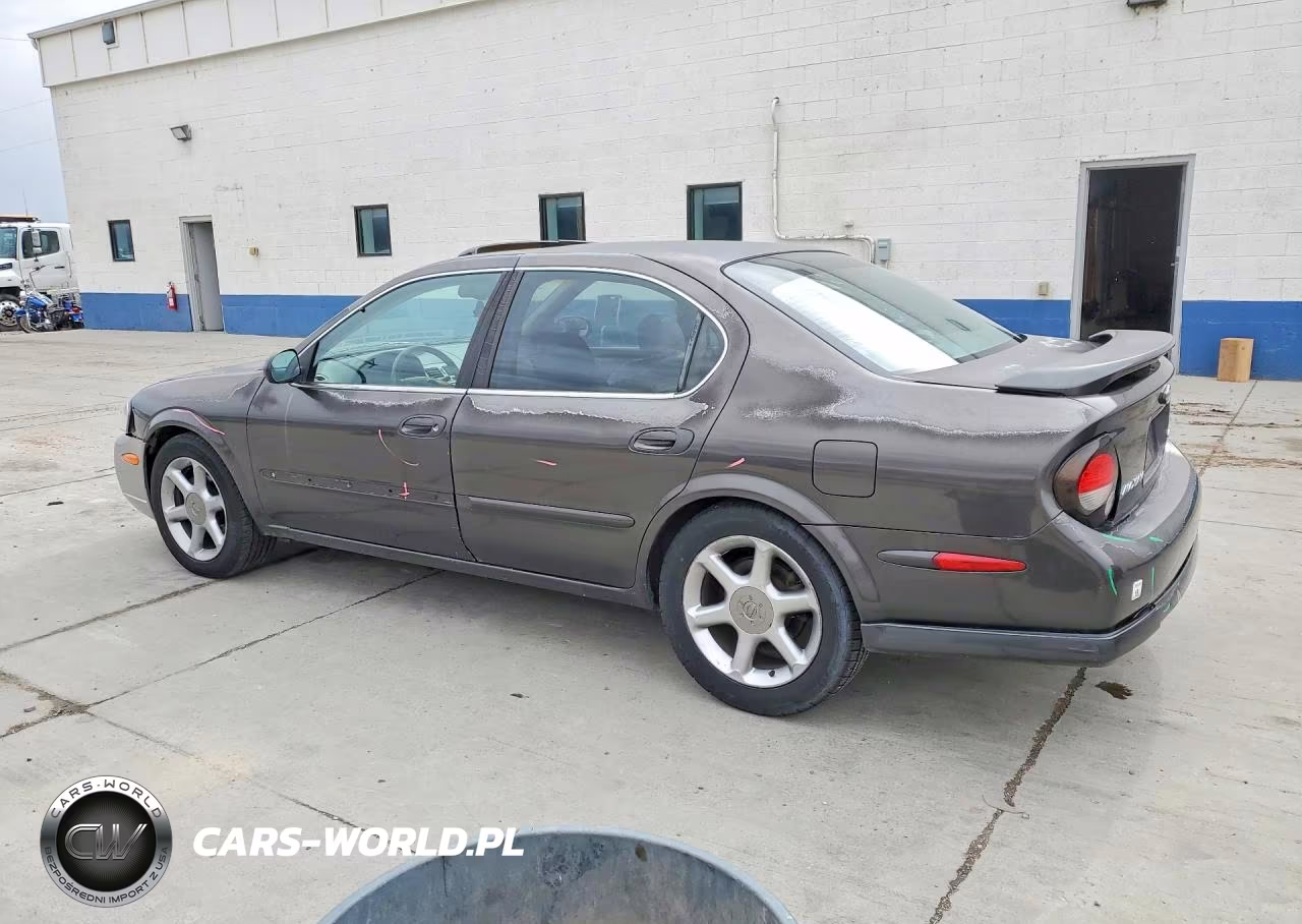 2001 Nissan Maxima Gxe VIN:JN1CA31A71T100201 - 2