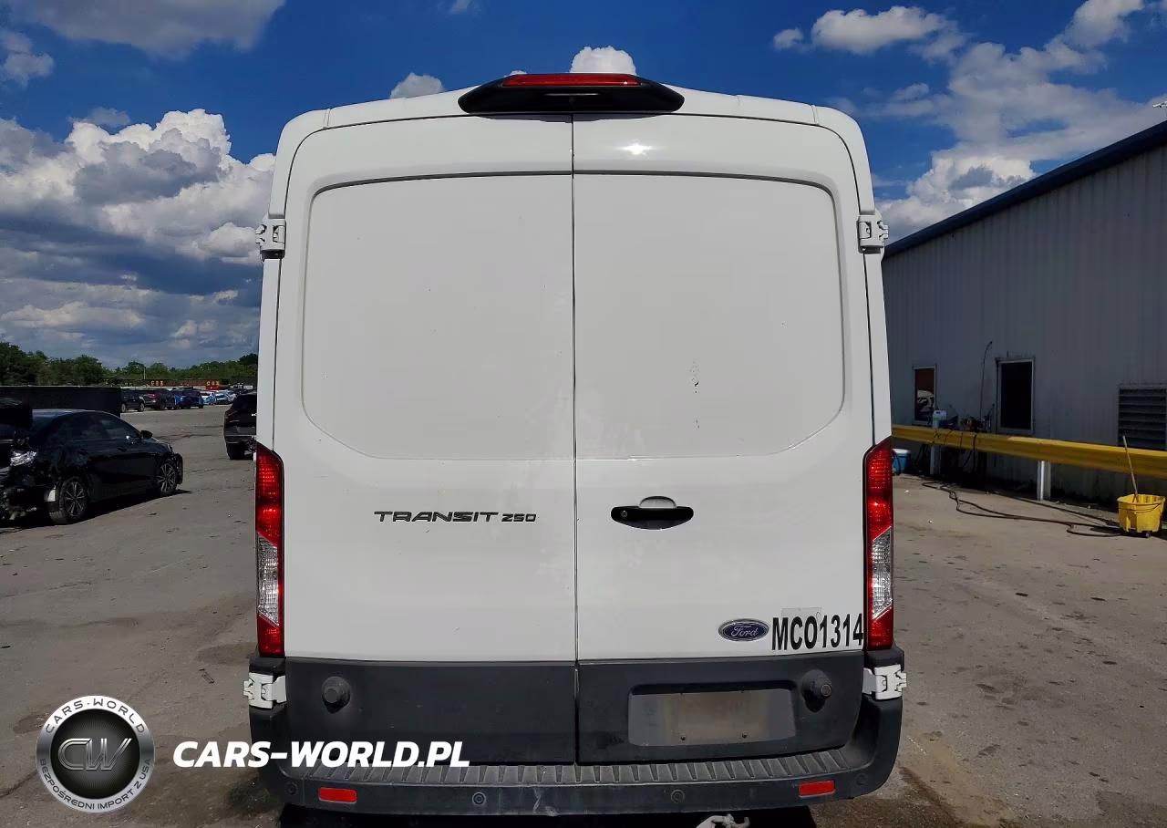 2023 Ford Transit 250 Refrigerated Delivery Van VIN:1FTBR1C85PKB01314 - 6