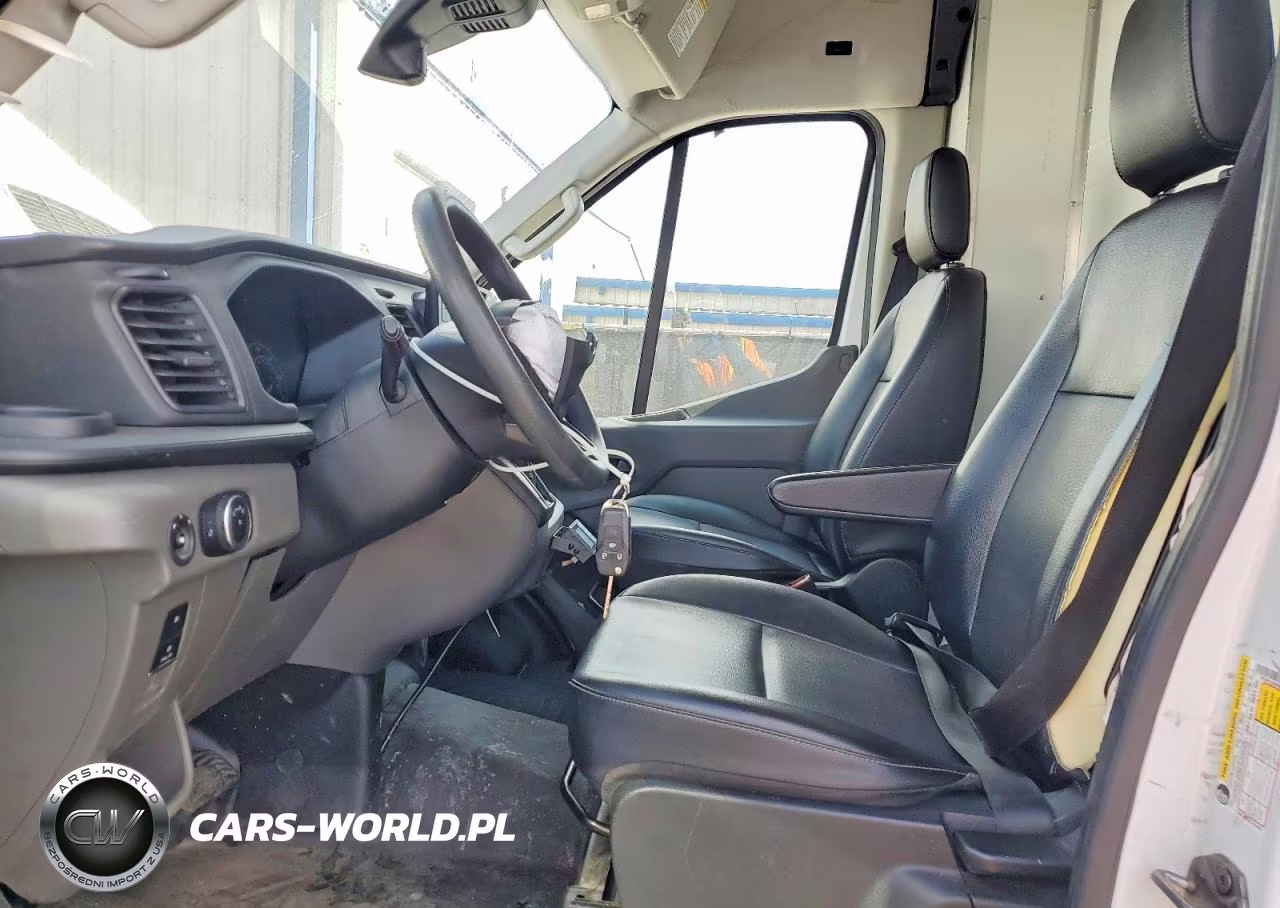 2023 Ford Transit 250 Refrigerated Delivery Van VIN:1FTBR1C85PKB01314 - 7