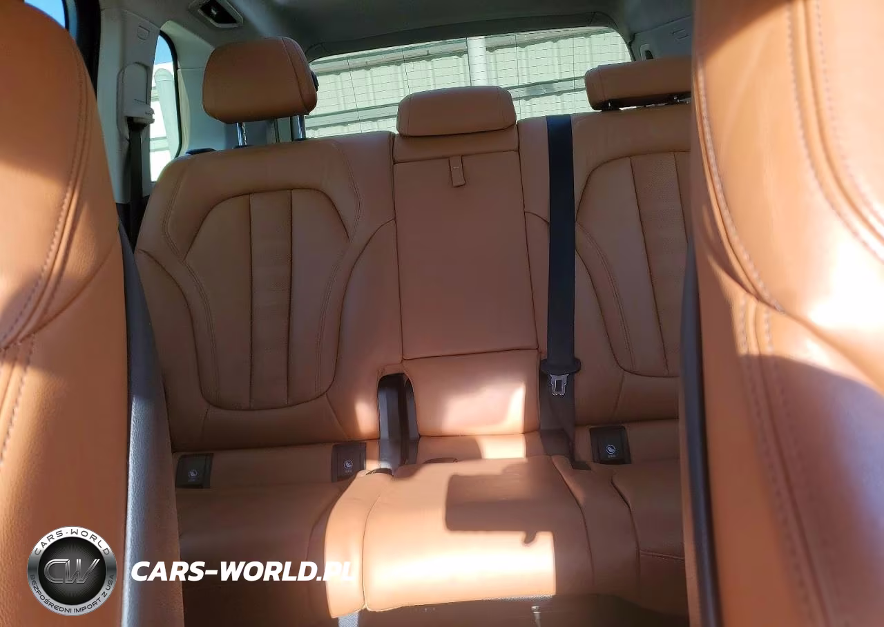 2021 BMW X7 xDrive40I VIN:5UXCW2C02M9H35987 - 10