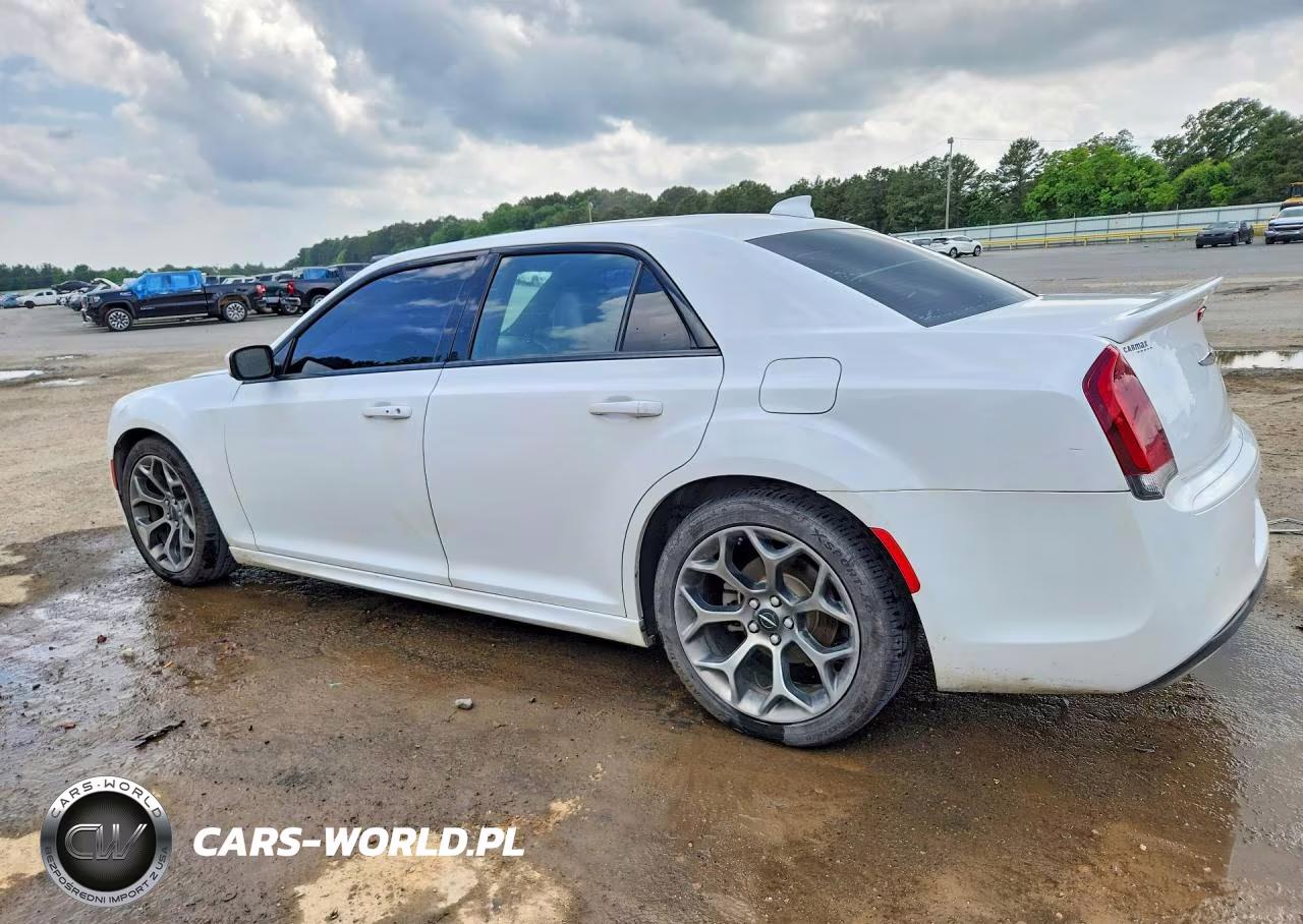 2018 Chrysler 300 S VIN:2C3CCABG3JH240035 - 2