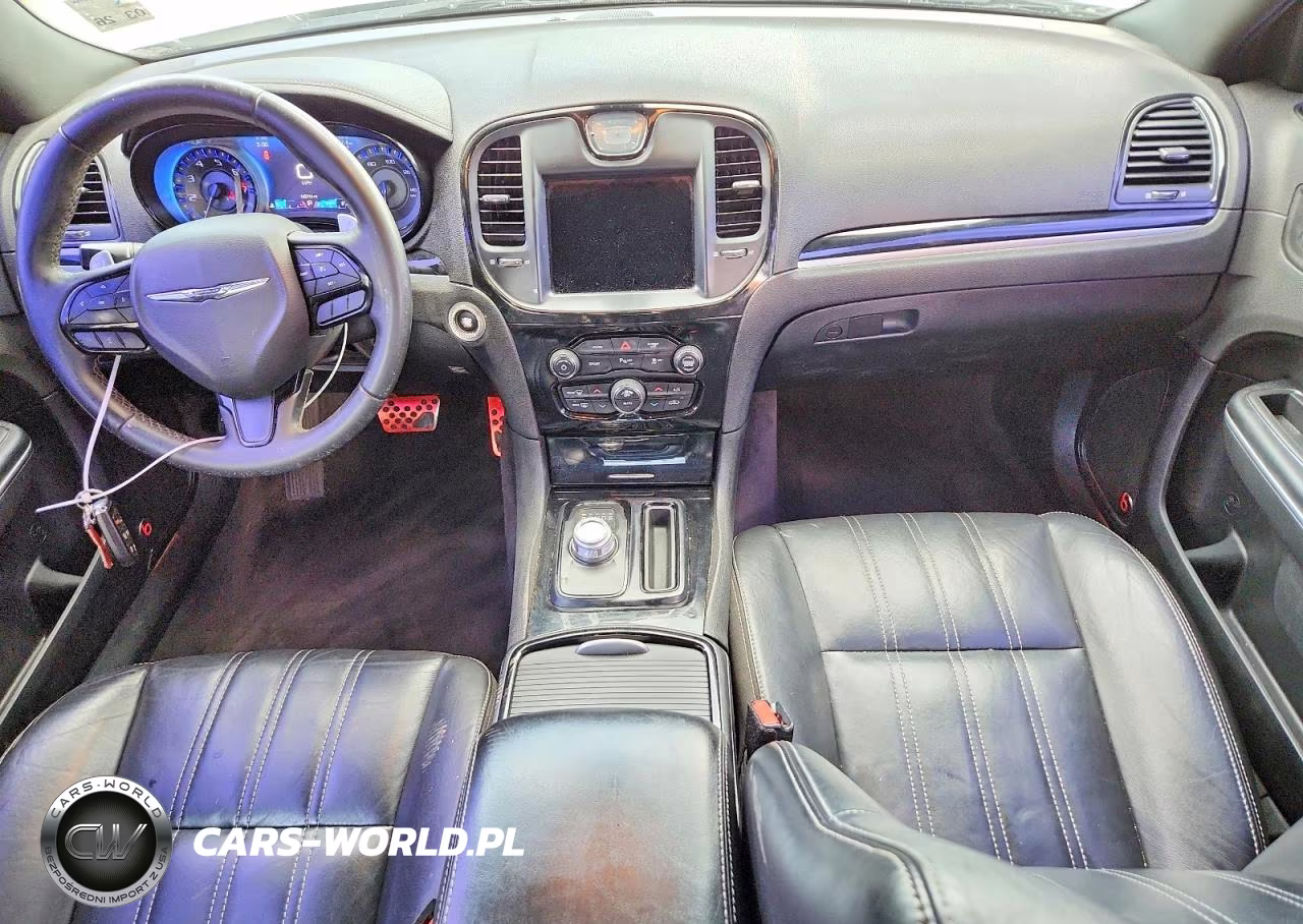 2018 Chrysler 300 S VIN:2C3CCABG3JH240035 - 8