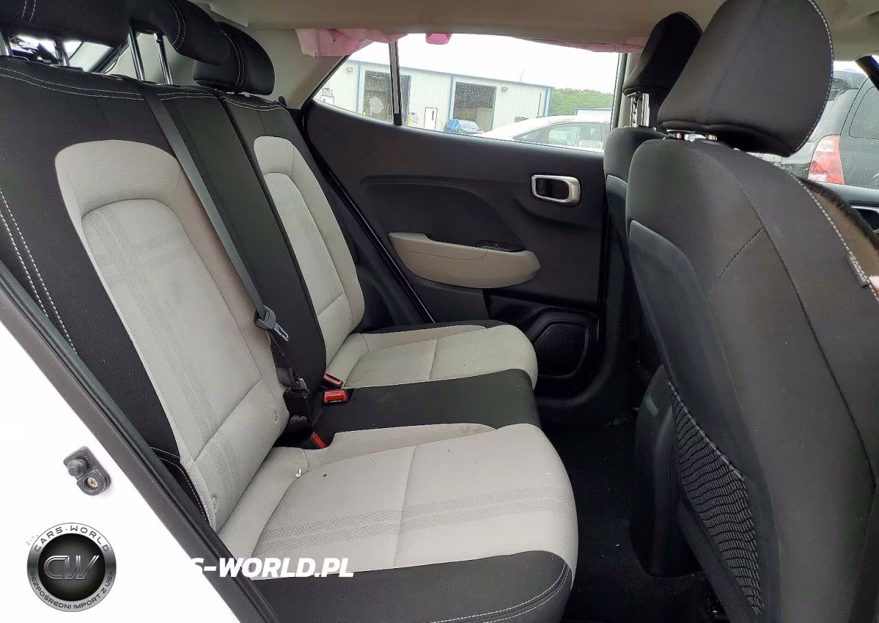2021 Hyundai Venue Sel VIN:KMHRC8A39MU071293 - 10