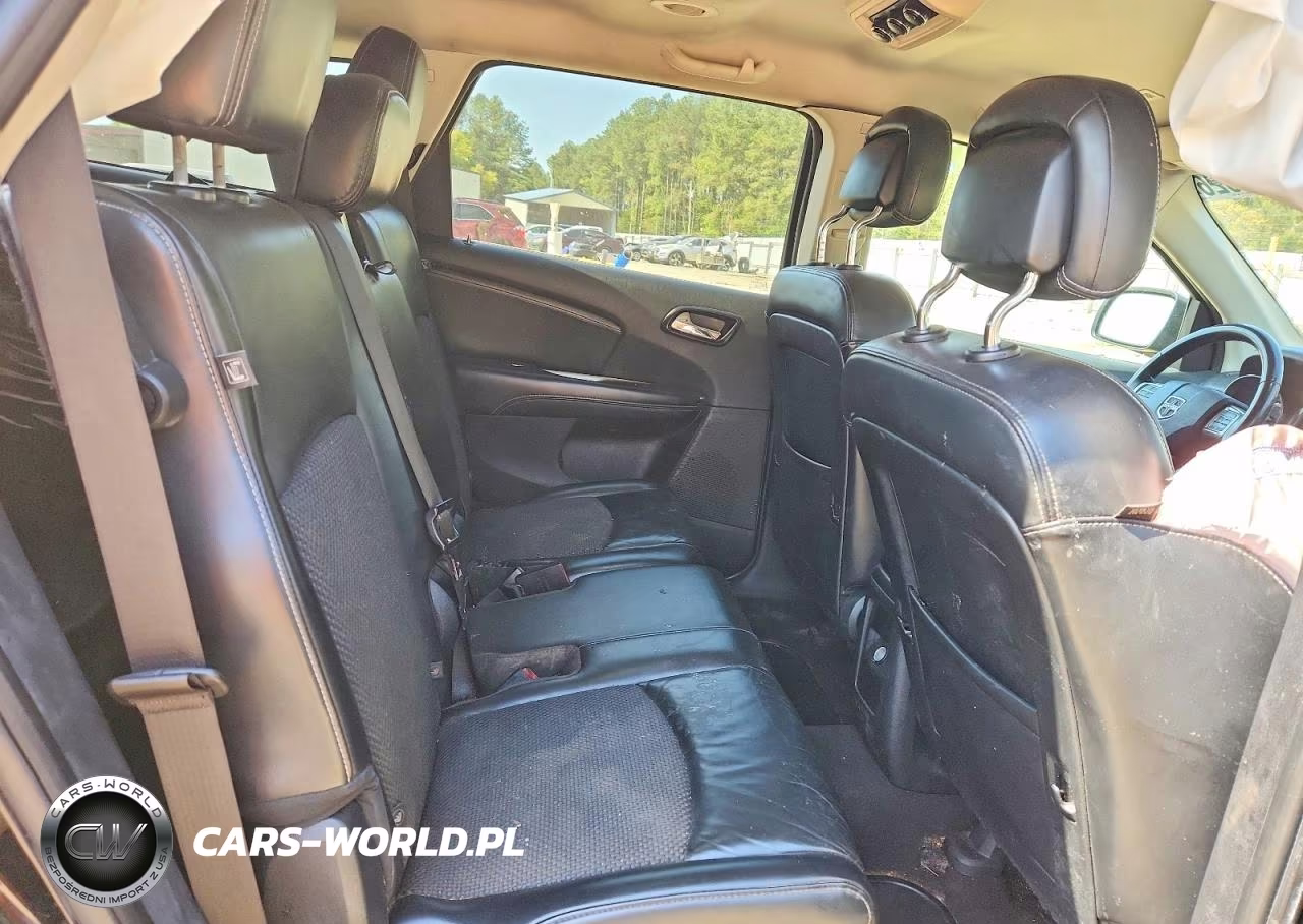 2018 Dodge Journey Crossroad VIN:3C4PDDGG9JT386970 - 11