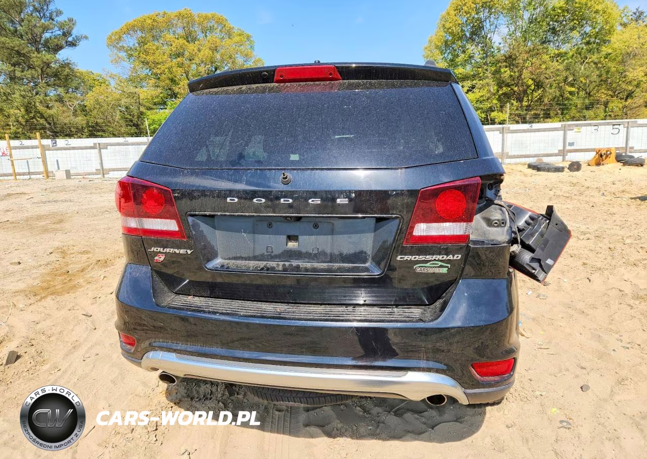 2018 Dodge Journey Crossroad VIN:3C4PDDGG9JT386970 - 6