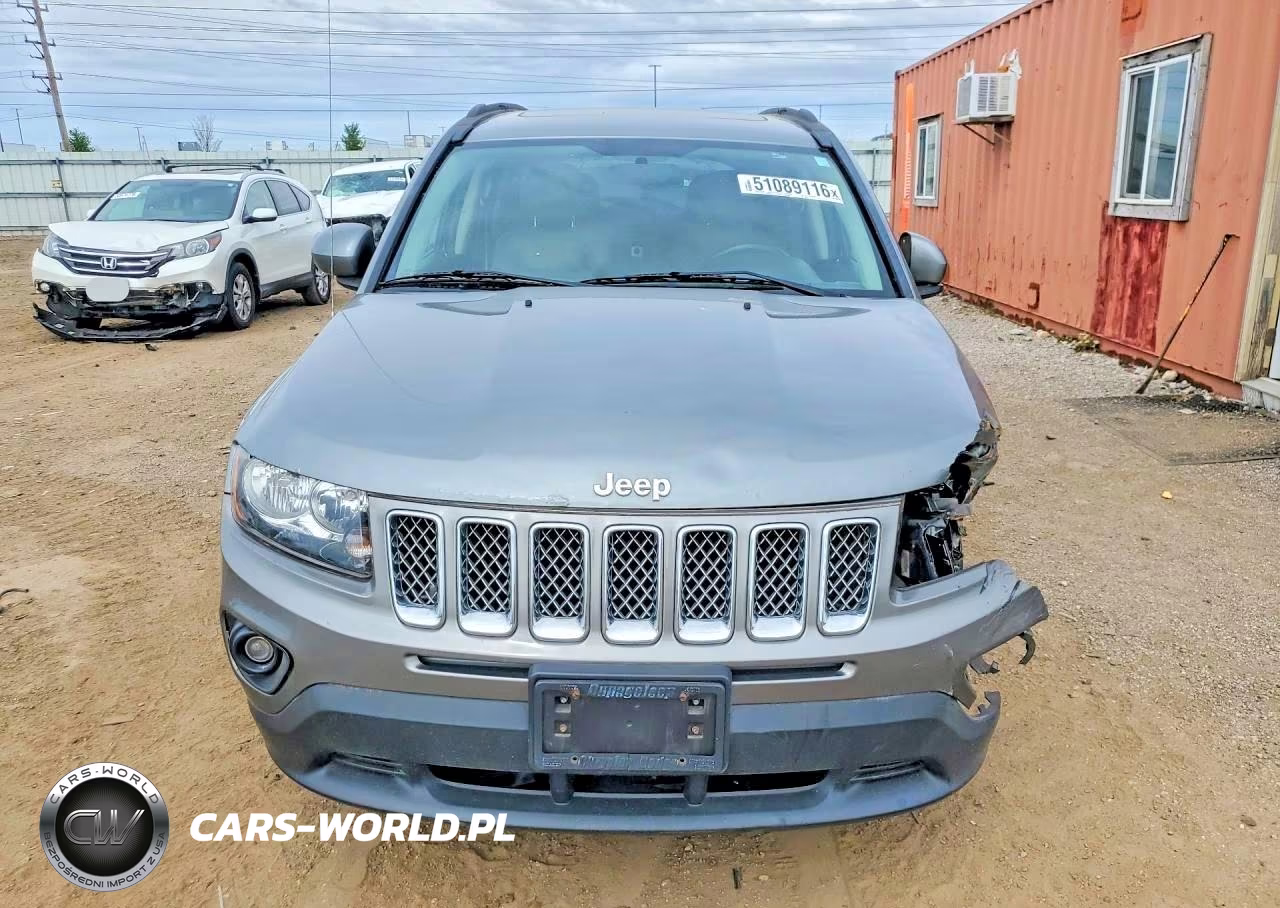 2014 Jeep Compass Latitude VIN:1C4NJCEA1ED588237 - 5