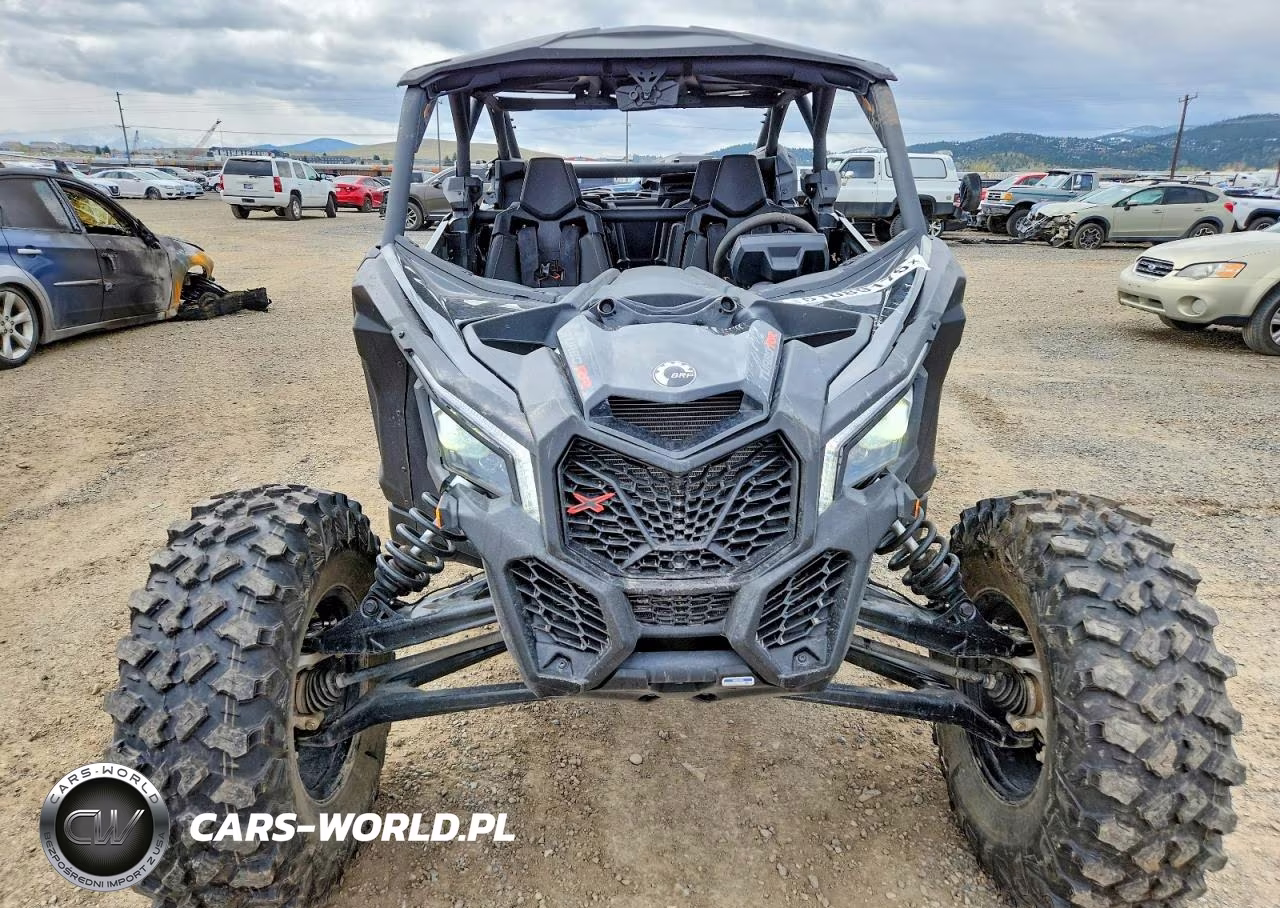 2025 Can-Am Maverick X3 Utility Vehicle VIN:3JBVNAV46SE000364 - 2