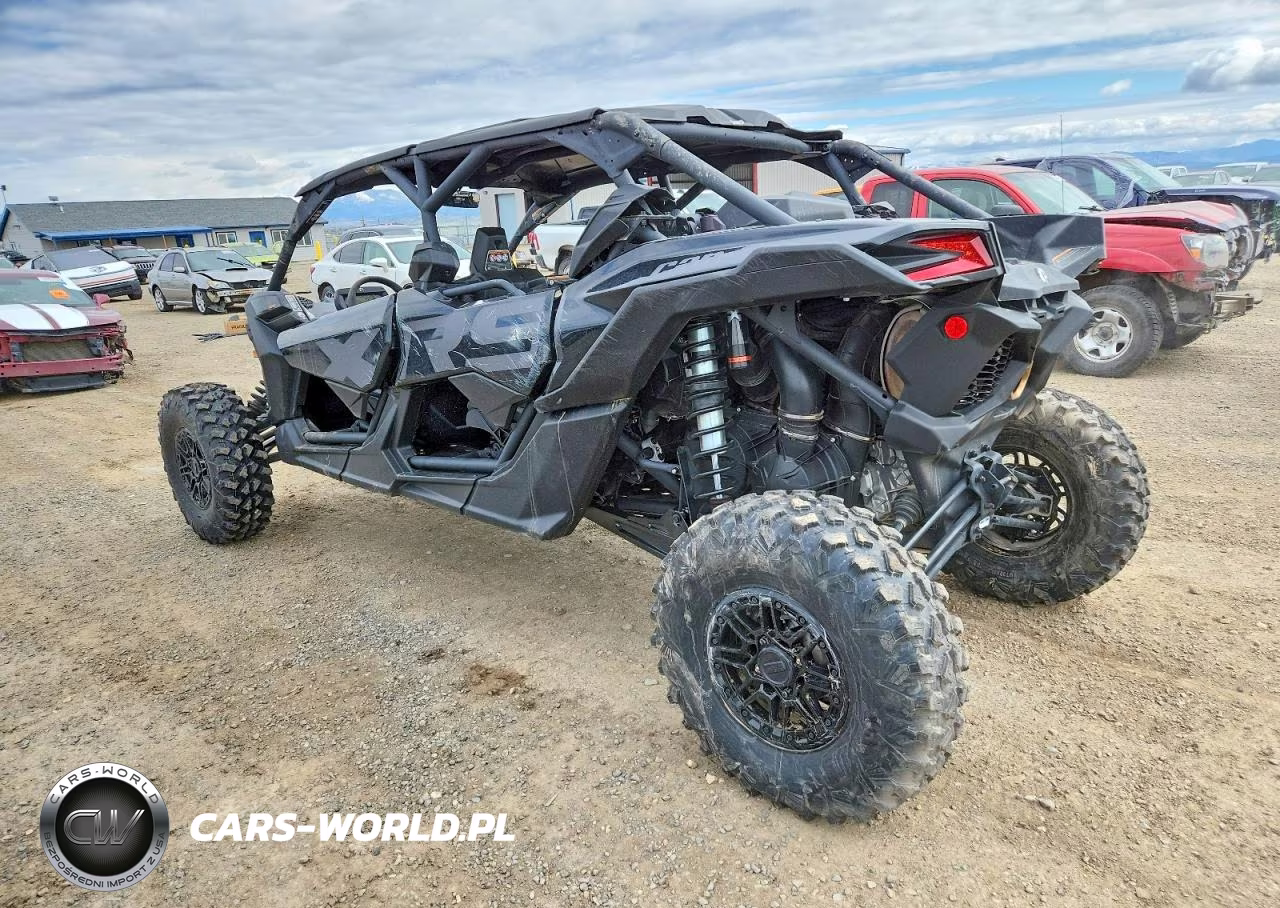 2025 Can-Am Maverick X3 Utility Vehicle VIN:3JBVNAV46SE000364 - 3