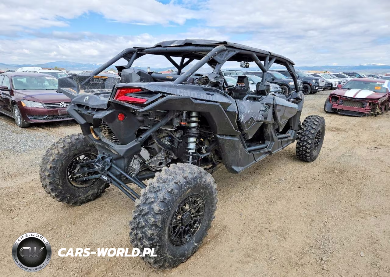 2025 Can-Am Maverick X3 Utility Vehicle VIN:3JBVNAV46SE000364 - 4