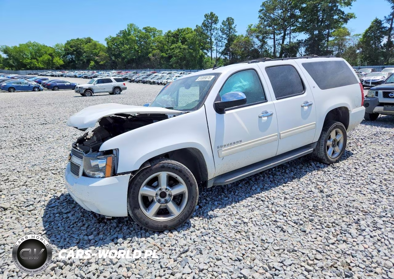 2013 Chevrolet Suburban C1500 Lt