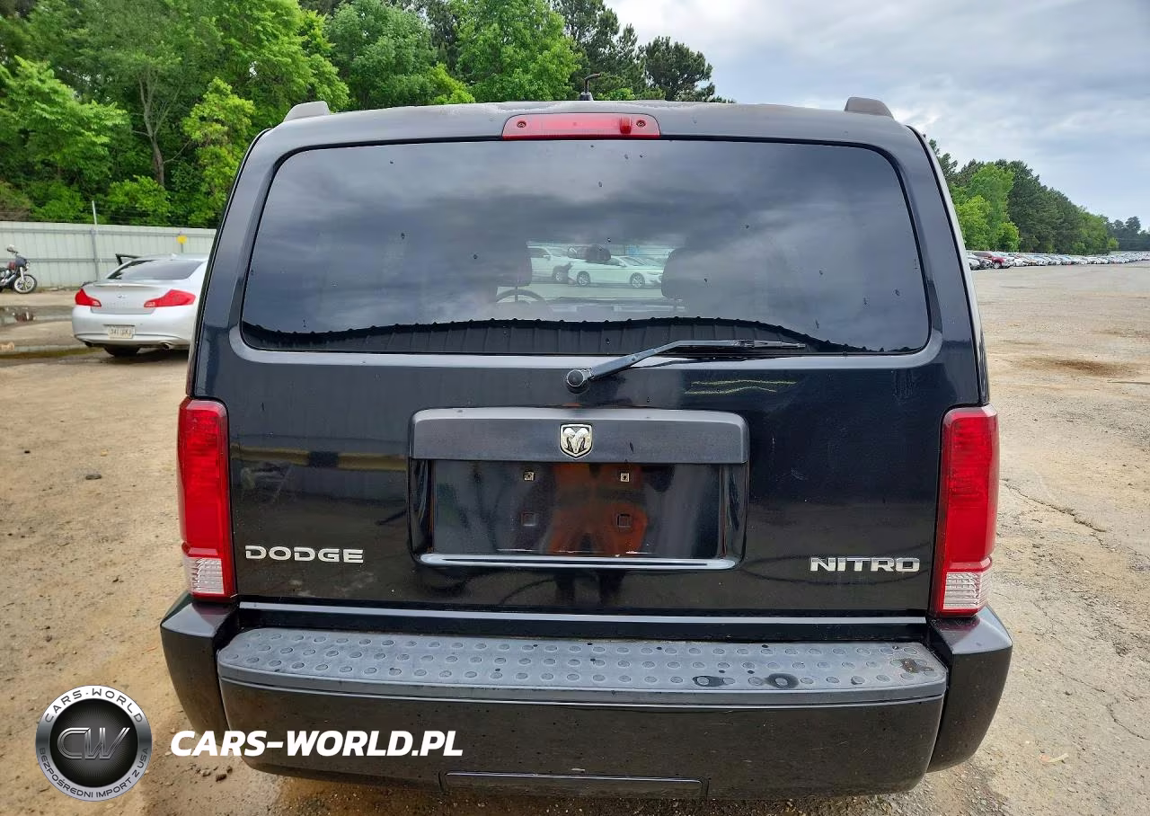 2011 Dodge Nitro Heat VIN:1D4PT4GK4BW602374 - 6