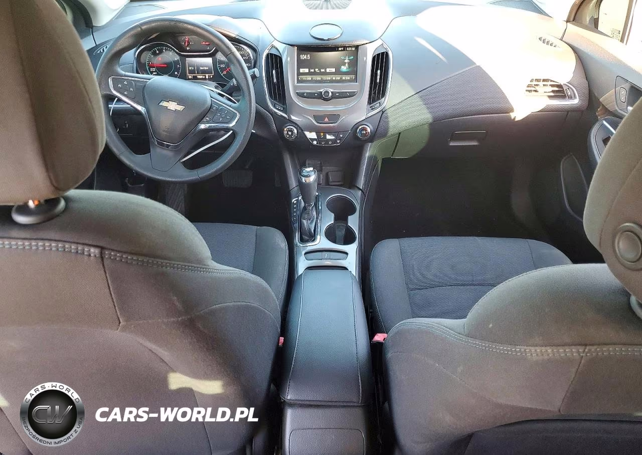 2018 Chevrolet Cruze Lt VIN:3G1BE6SM4JS587500 - 8