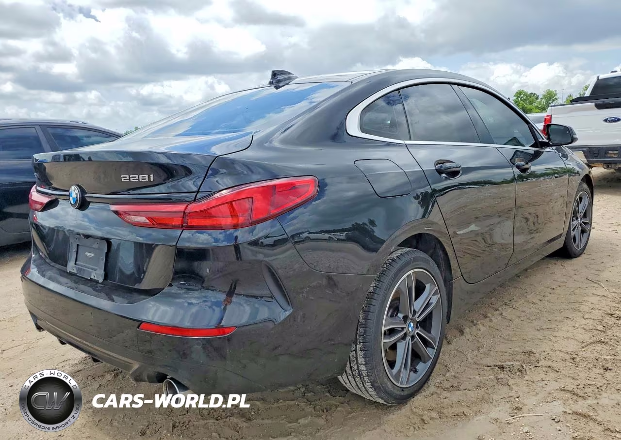 2021 BMW 228Xi VIN:WBA73AK05M7H53030 - 3