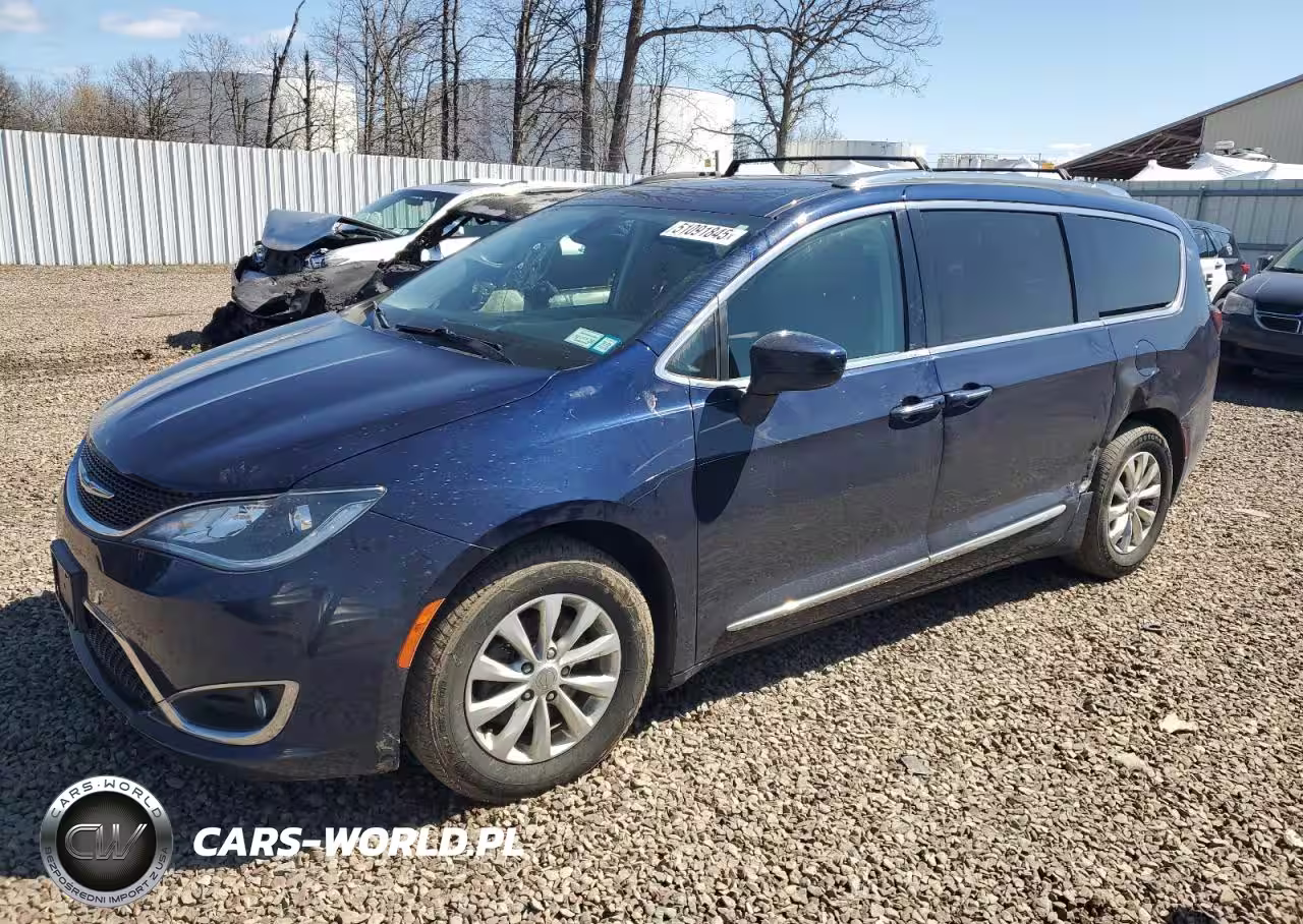 2019 Chrysler Pacifica Touring L