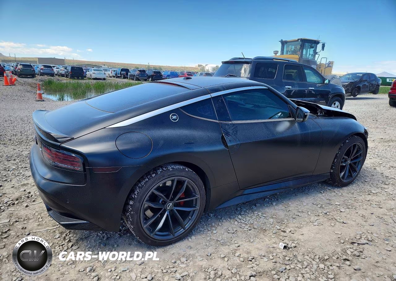 2023 Nissan Z Performance VIN:JN1BZ4BH4PM311056 - 3
