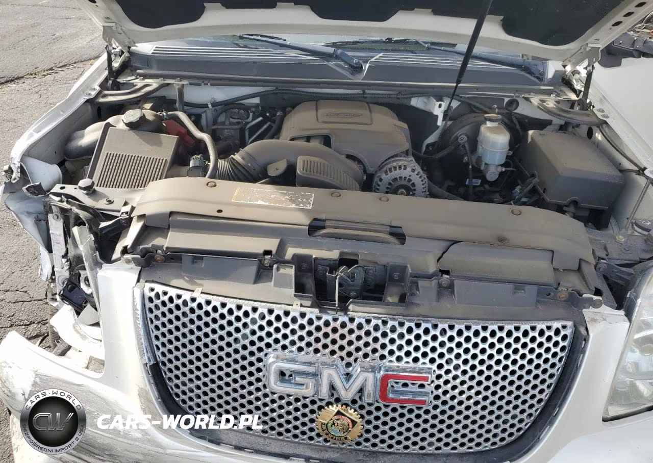 2010 GMC Yukon Denali VIN:1GKUKEEF4AR224931 - 12