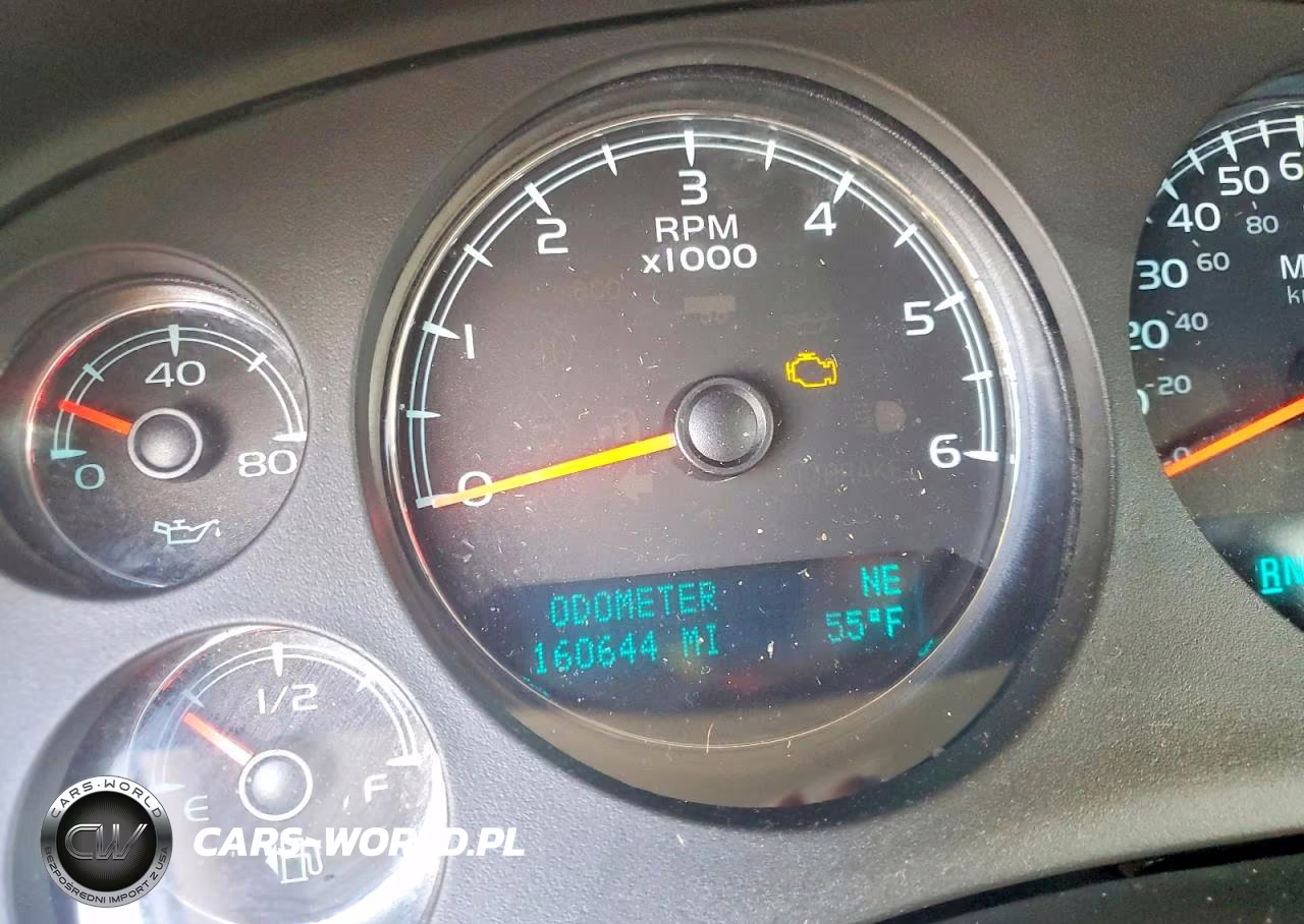 2010 GMC Yukon Denali VIN:1GKUKEEF4AR224931 - 9