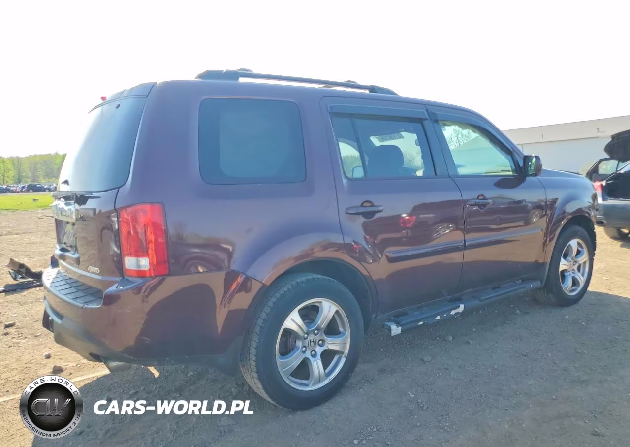 2013 Honda Pilot Exln VIN:5FNYF4H72DB081858 - 3
