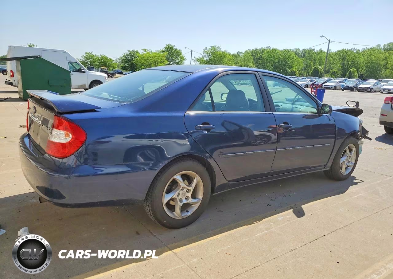 2004 Toyota Camry Xle VIN:4T1BE32K84U268489 - 3