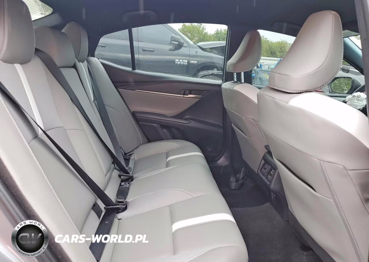 2025 Toyota Camry Se VIN:4T1DAACK9SU578381 - 10
