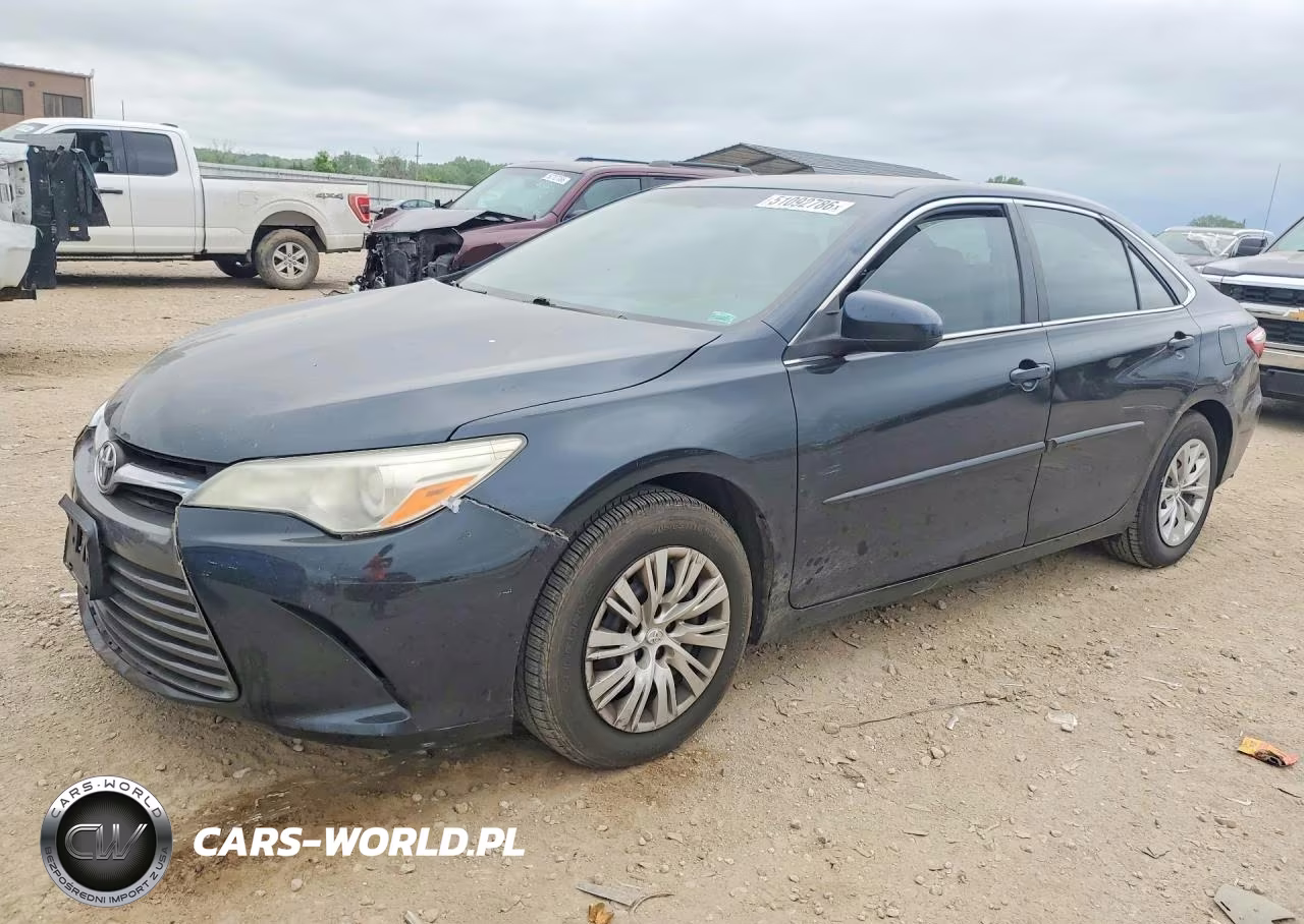 2015 Toyota Camry Le